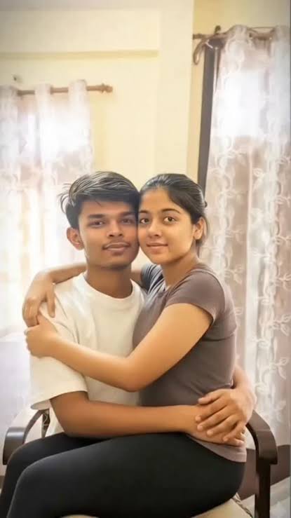 Viral Videos 19 Minutes Full HD Video  , New Viral Video 19 Minutes 34 Second